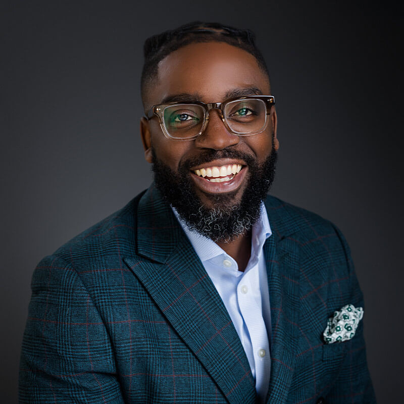 CarlBarnett_Headshot