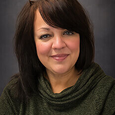 KimberlyHicks_Headshot KimberlyHicks_Headshot